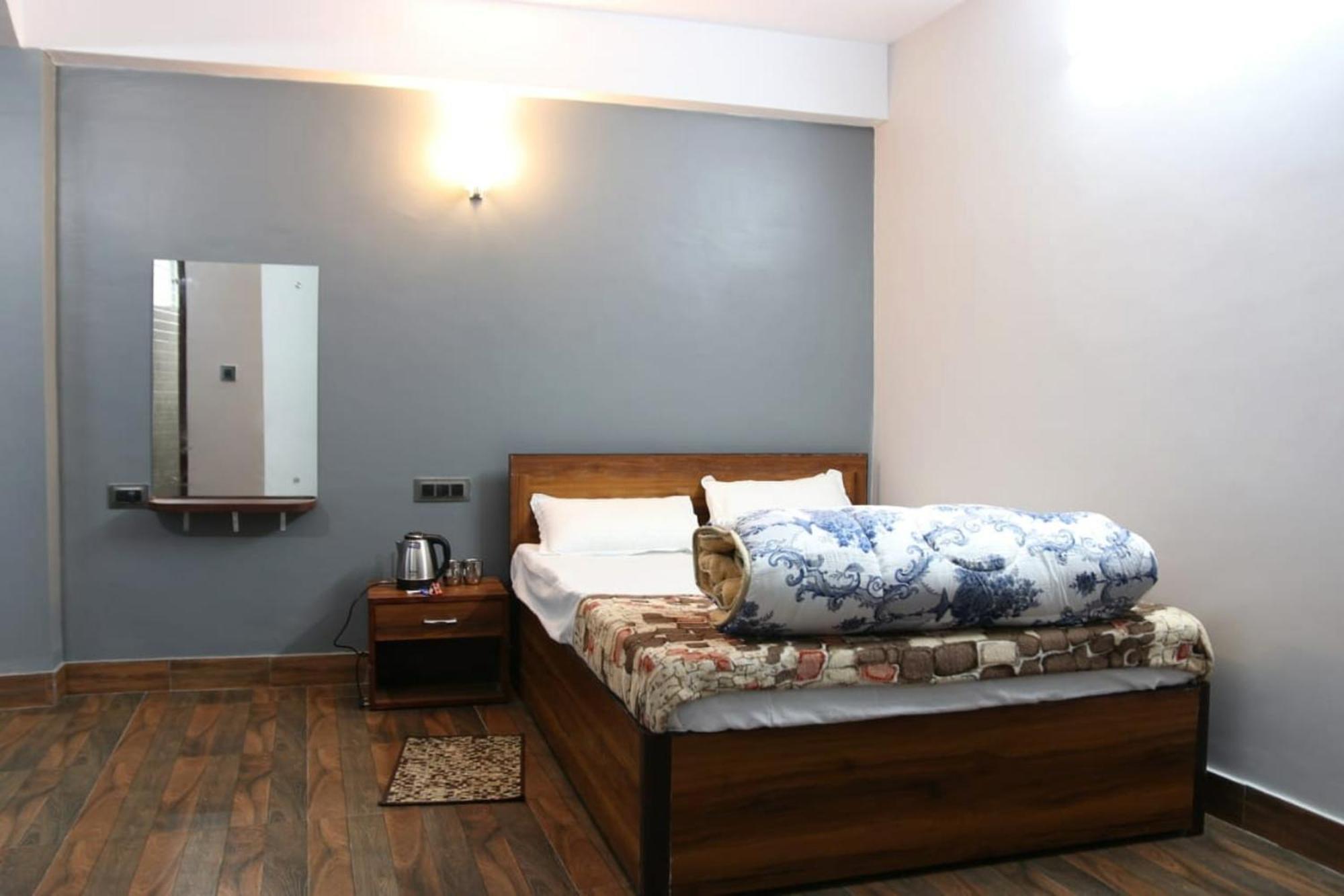 Hotel Pitstop Darjeeling - Excellent Service Recommended & Couple Friendly ภายนอก รูปภาพ